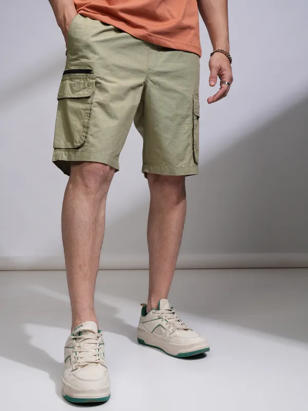 Men Green Regular Fit Cargo Shorts
