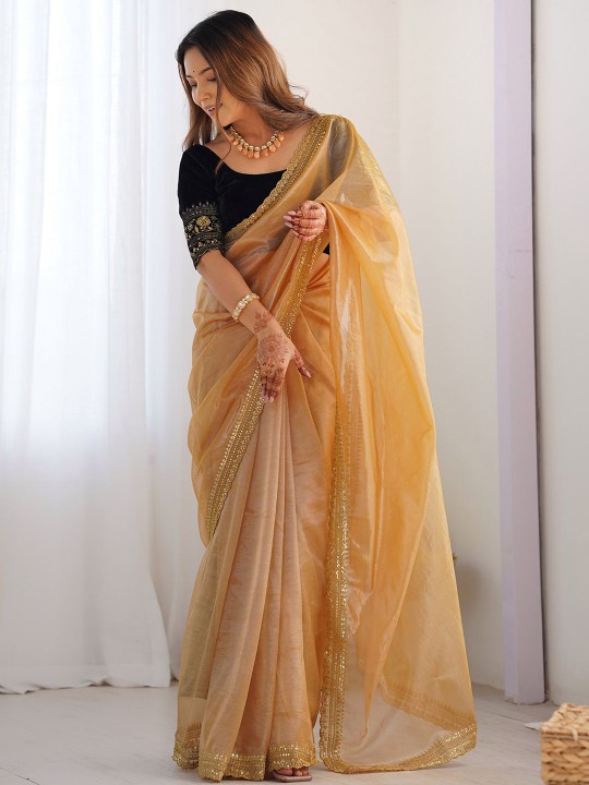 Women Sequinned Net Saree With Blouse Piece